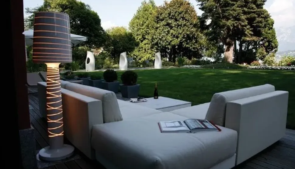 Lampada Miss jane Serralunga in OFFERTA OUTLET