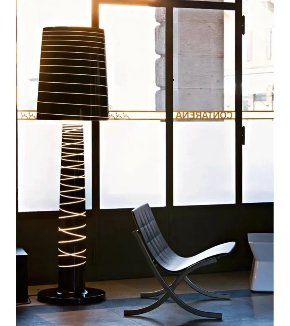 Lampada Miss jane Serralunga in OFFERTA OUTLET