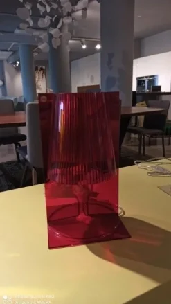 Lampada Take  Kartell in OFFERTA OUTLET