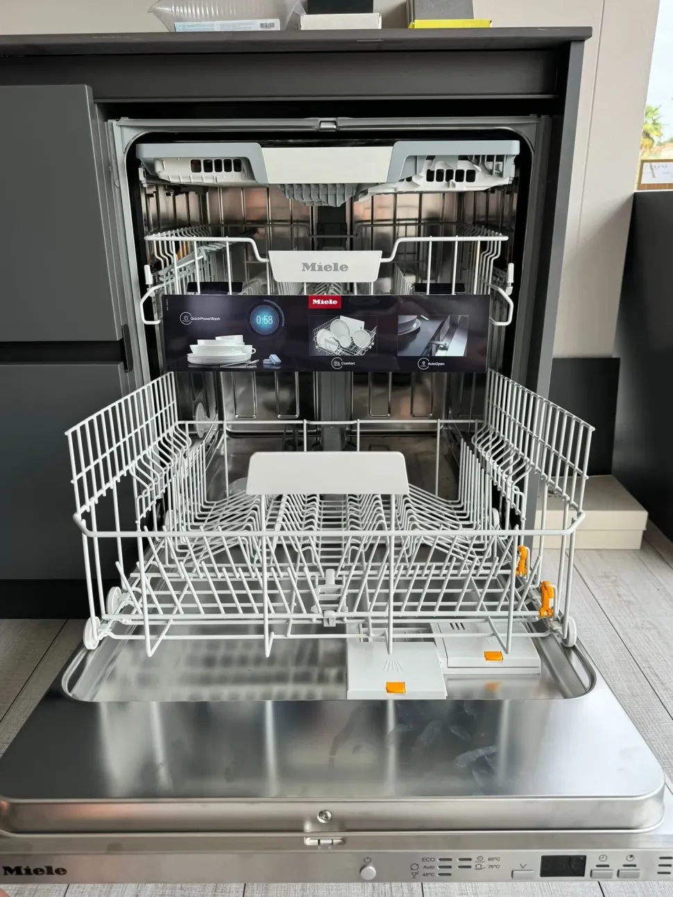 Lavastoviglie G 5350 scvi Mìele in offerta