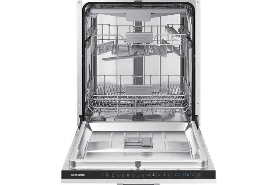 Lavastoviglie modello 7500 r7050 Samsung ad un prezzo mai così vantaggioso