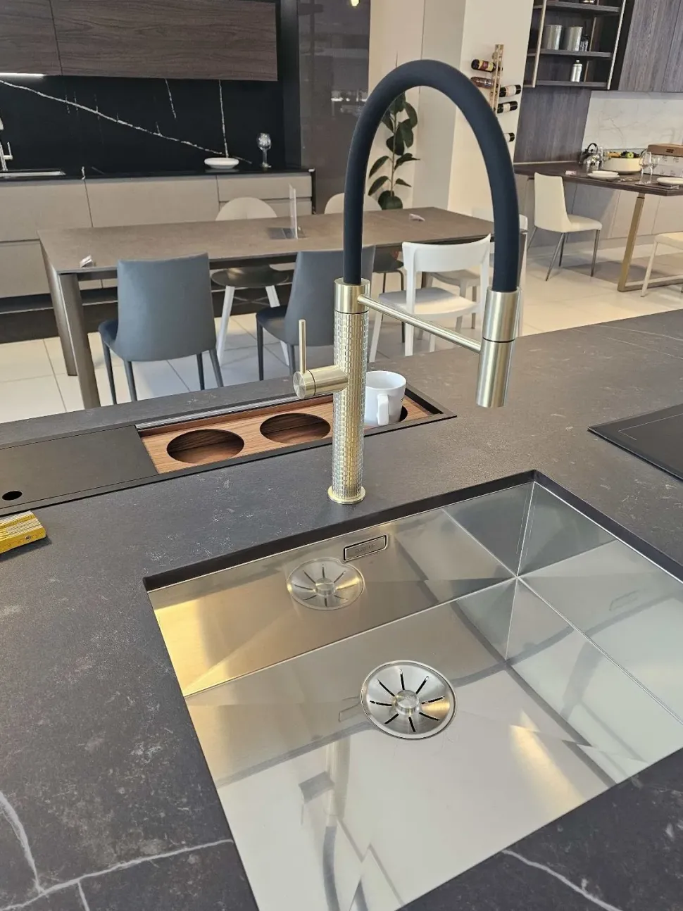 Lavello 60012 Gessi ad un prezzo mai così vantaggioso