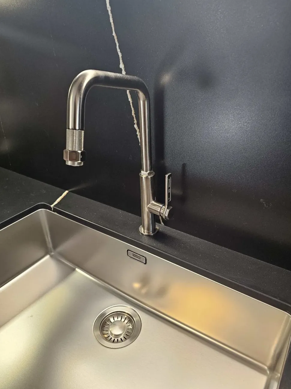 Lavello Gessi modello 60053 a prezzo scontato