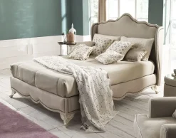 Letto classico con giroletto Letto 800 consumato luxury Md work a prezzo ribassato