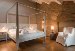 Letto Country- chic in teak massello di Outlet etnico scontato del 22%