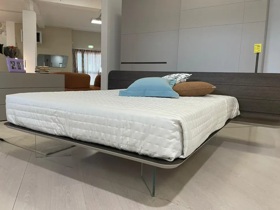 Letto design a scomparsa Letto novo Voltan a prezzo ribassato