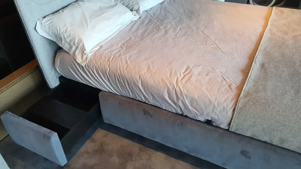 Letto design con cassetti Cama Noctis a prezzo ribassato