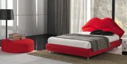 Letto design con contenitore Kiss Nefi a prezzo ribassato