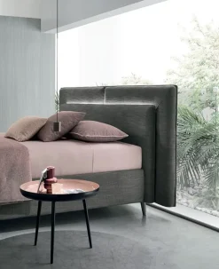 Letto design con giroletto Monroe  V&nice a prezzo ribassato