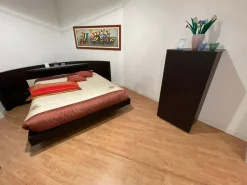 Letto design con giroletto Zenith Fimes a prezzo ribassato