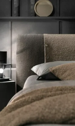 Letto design con piedini Button Bside a prezzo scontato