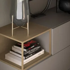 Letto design con piedini giako compongo night 05 Orme a prezzo scontato