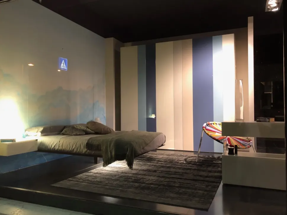 Letto design Fluttua di Lago SCONTATO