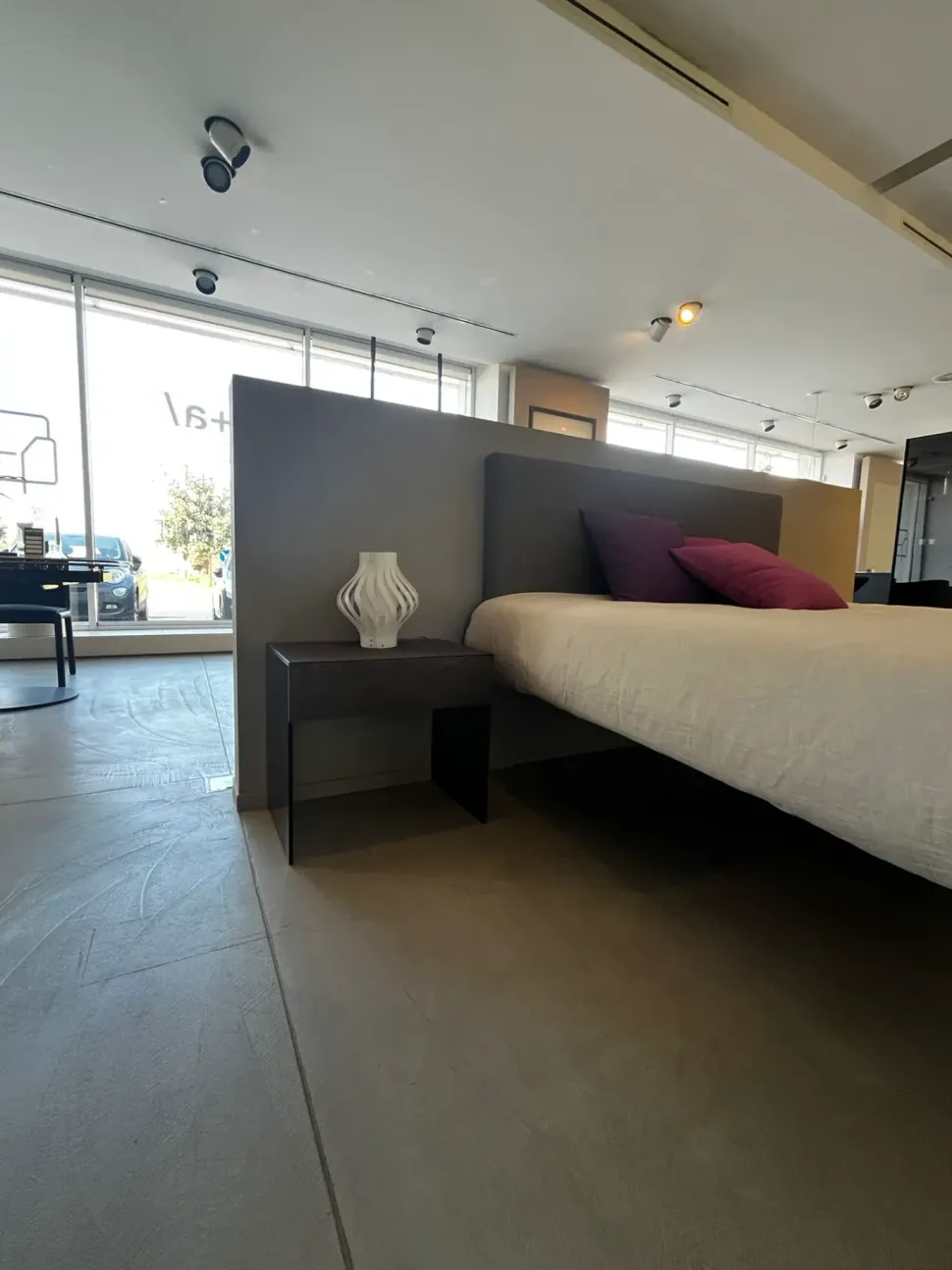 Letto design Fluttua Lago con uno sconto del 25%