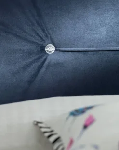 Letto design Kris Artigianale con un ribasso del 34%