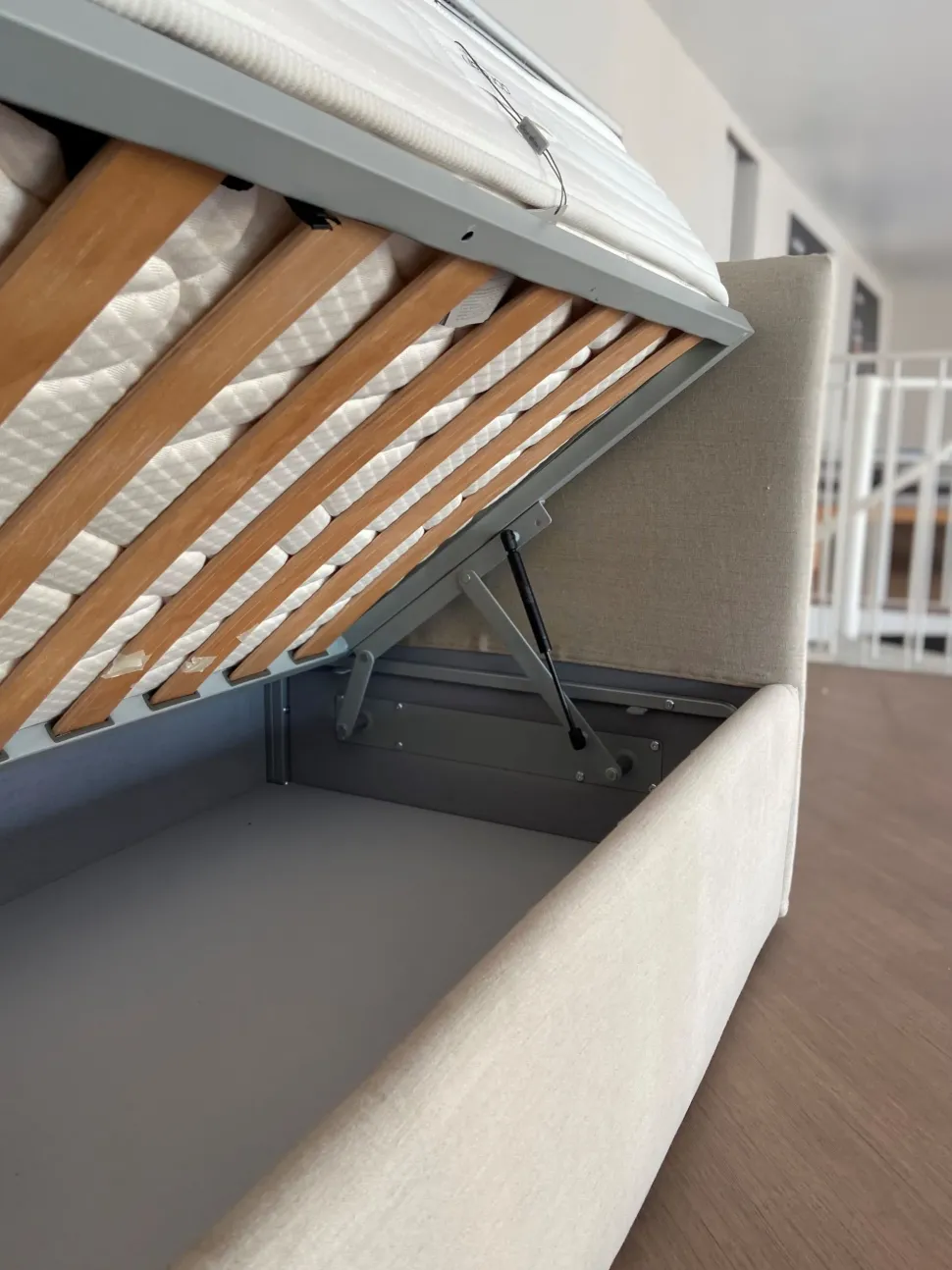 Letto design Line Bolzan con un ribasso del 34%