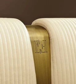 Letto design Luxury bed base acciaio   inserti acciaio  Md work con un ribasso del 30%