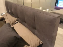 Letto design Max capitonné Twils con un ribasso del 30%