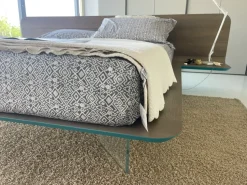 Letto design No-vo quercia Voltan con uno sconto del 20%