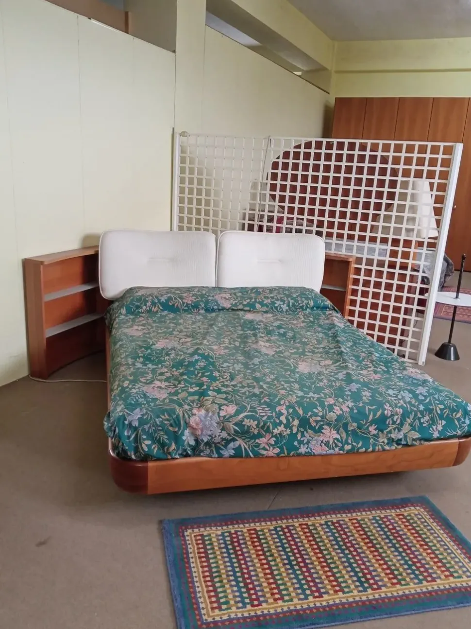 Letto imbottito a scomparsa Letto carillion girevole Feg a prezzo ribassato