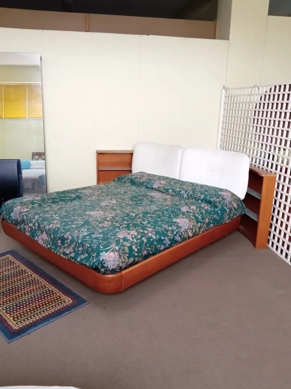 Letto imbottito a scomparsa Letto carillion girevole Feg a prezzo ribassato