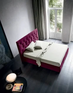 Letto imbottito con contenitore Hamilton Felis a prezzo scontato