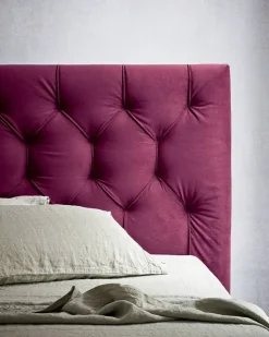 Letto imbottito con contenitore Hamilton Felis a prezzo scontato