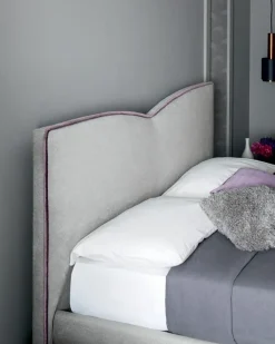 Letto imbottito con contenitore Megan Felis a prezzo ribassato