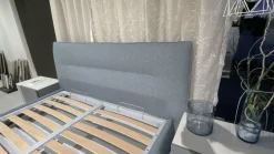 Letto imbottito con contenitore Cut Samoa a prezzo scontato