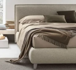 Letto imbottito con contenitore Pascal V&nice a prezzo scontato