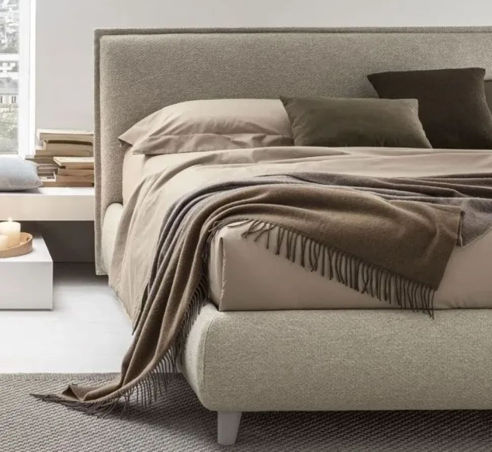 Letto imbottito con contenitore Pascal V&nice a prezzo scontato