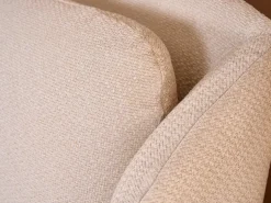 Letto imbottito con contenitore Hello Noctis a prezzo ribassato