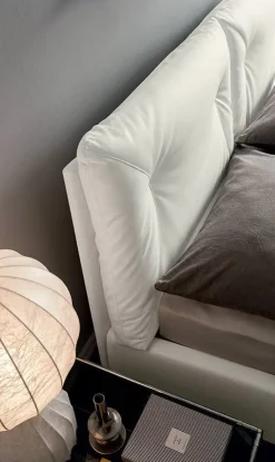 Letto imbottito con contenitore Edgar Felis a prezzo scontato