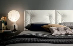 Letto imbottito con contenitore Edgar Felis a prezzo scontato