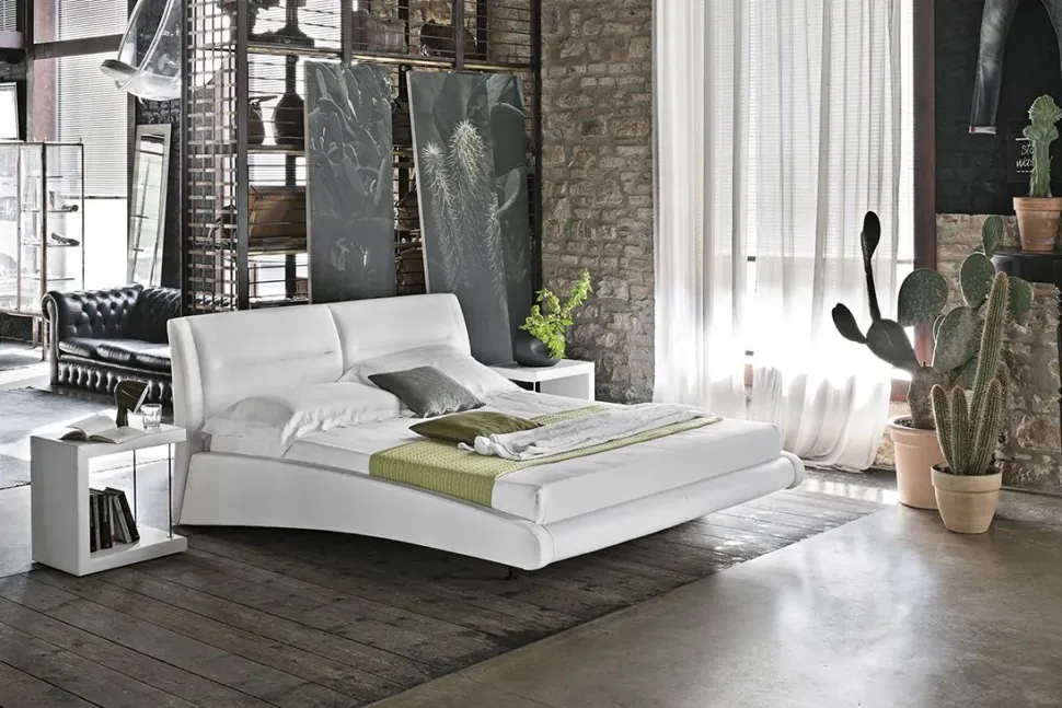 Letto imbottito con gambe Stromboli Target point a prezzo ribassato