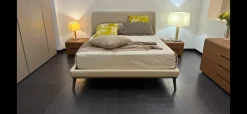 Letto imbottito con gambe Ulisse La falegnami a prezzo ribassato