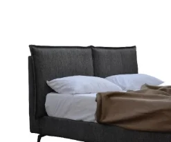 Letto imbottito con gambe Pegaso Salvetti a prezzo ribassato