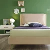 Letto imbottito con giroletto Letto plane pillow Moretti compact a prezzo ribassato