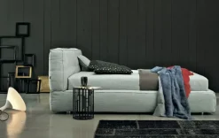 Letto imbottito con giroletto Academy soft Twils a prezzo ribassato