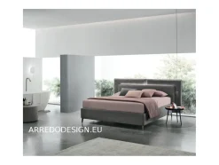 Letto imbottito con giroletto Monroe V&nice a prezzo ribassato