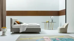 Letto imbottito con piedini Dread Twils a prezzo scontato