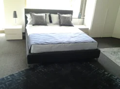 letto imbottito in tessuto sfoderabile matrimoniale