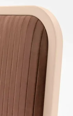 Letto imbottito modello Amante di Pianca scontato 31%