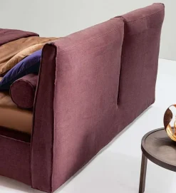 Letto imbottito modello Ada di Twils scontato 30%