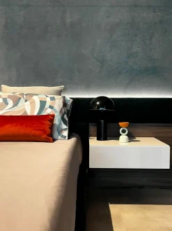 Letto imbottito modello Letto space di Novamobili scontato 30%