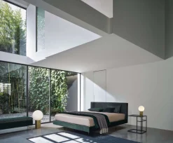 Letto imbottito modello Max di Twils scontato 30%