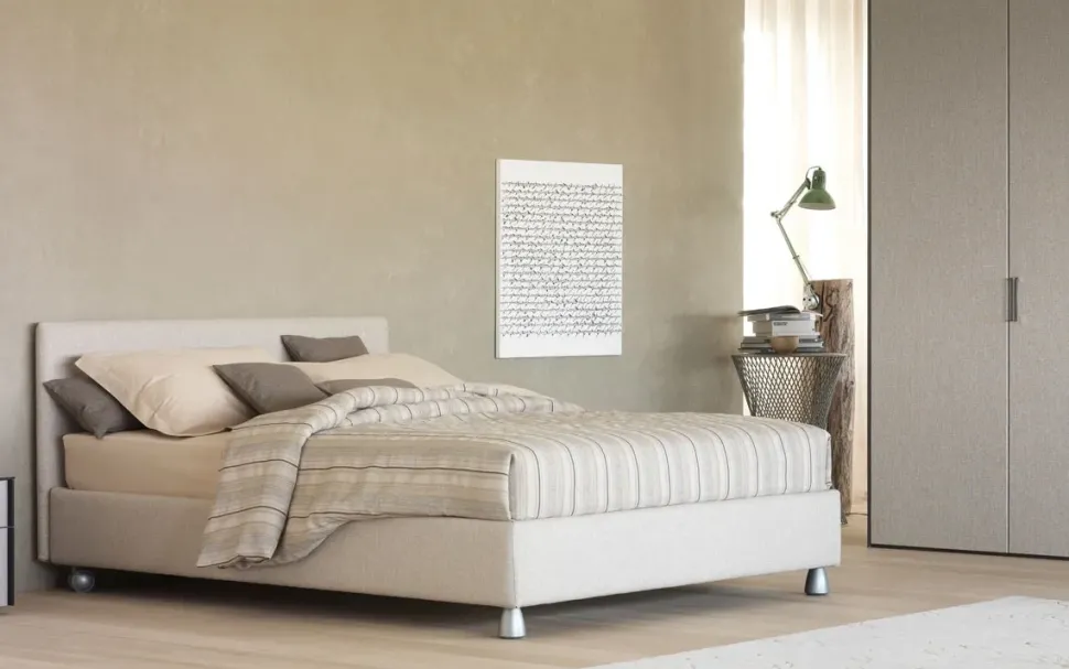 Letto imbottito modello Notturno: scopri il prezzo