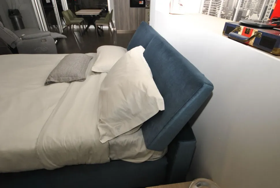 Letto imbottito modello Set di Tomasella scontato 30%