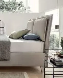 Letto imbottito modello Wiki di V&nice scontato 15%