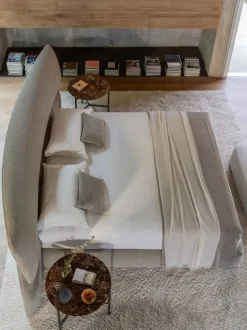 Letto imbottito modello Yuna: contatta il venditore per scoprire il prezzo